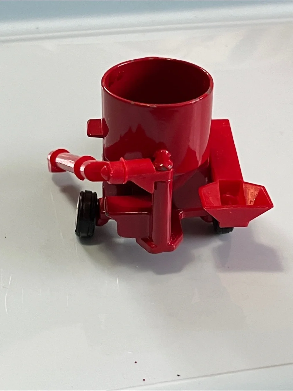 Case International Red Toy Grain Mixer - Kids Farm Vehicle